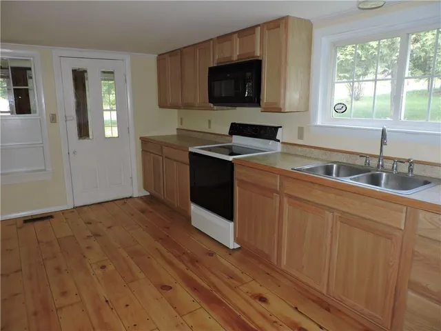 $232,000 | 962 Greeley's Landing Road, Dover Foxcroft, ME 04426