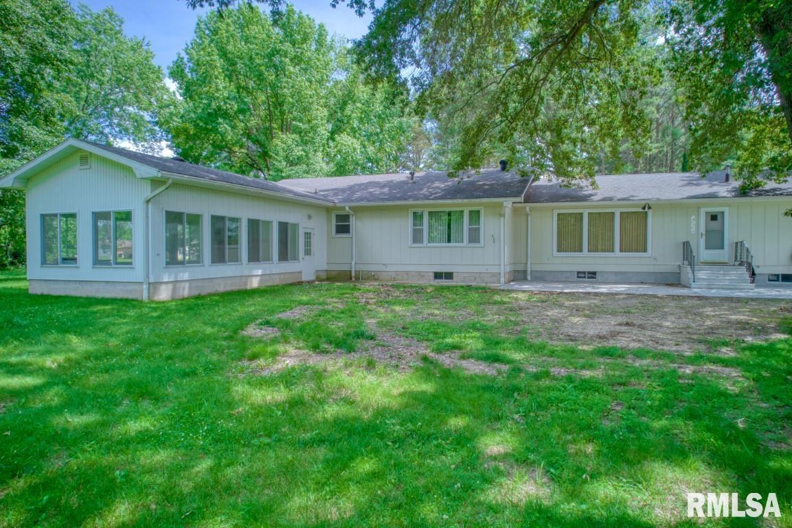 807 West Market Street Christopher, IL 62822 - Photo 48 of 57 a view of outdoor space yard and porch