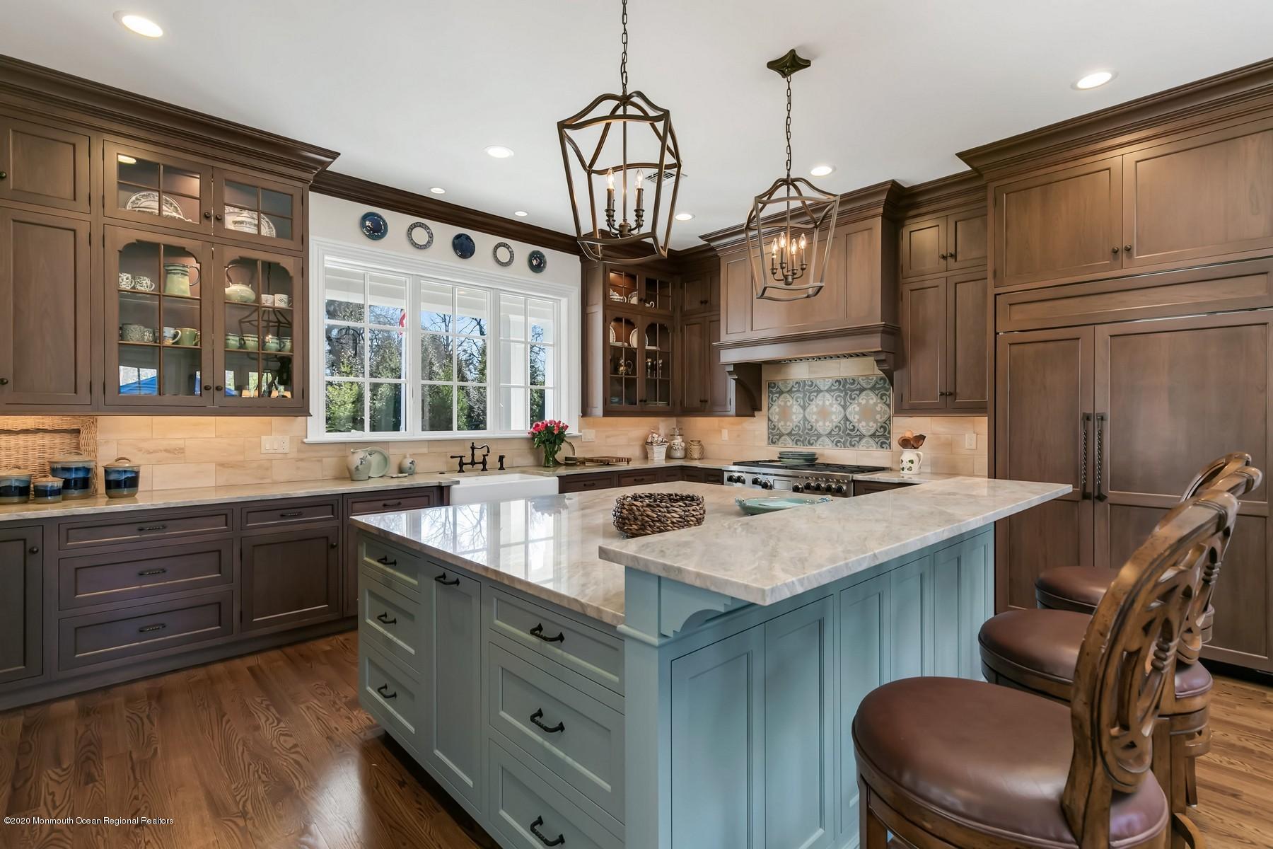 96 Ridge Road Rumson, NJ 07760 - Photo 11 of 37 Charm & Character