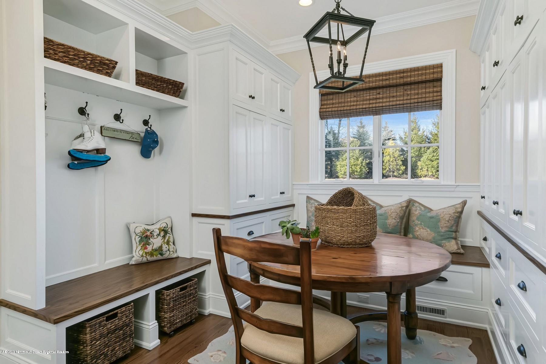 96 Ridge Road Rumson, NJ 07760 - Photo 18 of 37 Deluxe Mudroom