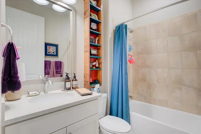 $680,000 | 17148 Hampton Falls Terrace, Bradenton, FL 34202