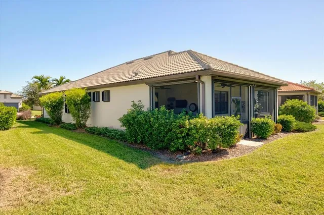 $680,000 | 17148 Hampton Falls Terrace, Bradenton, FL 34202