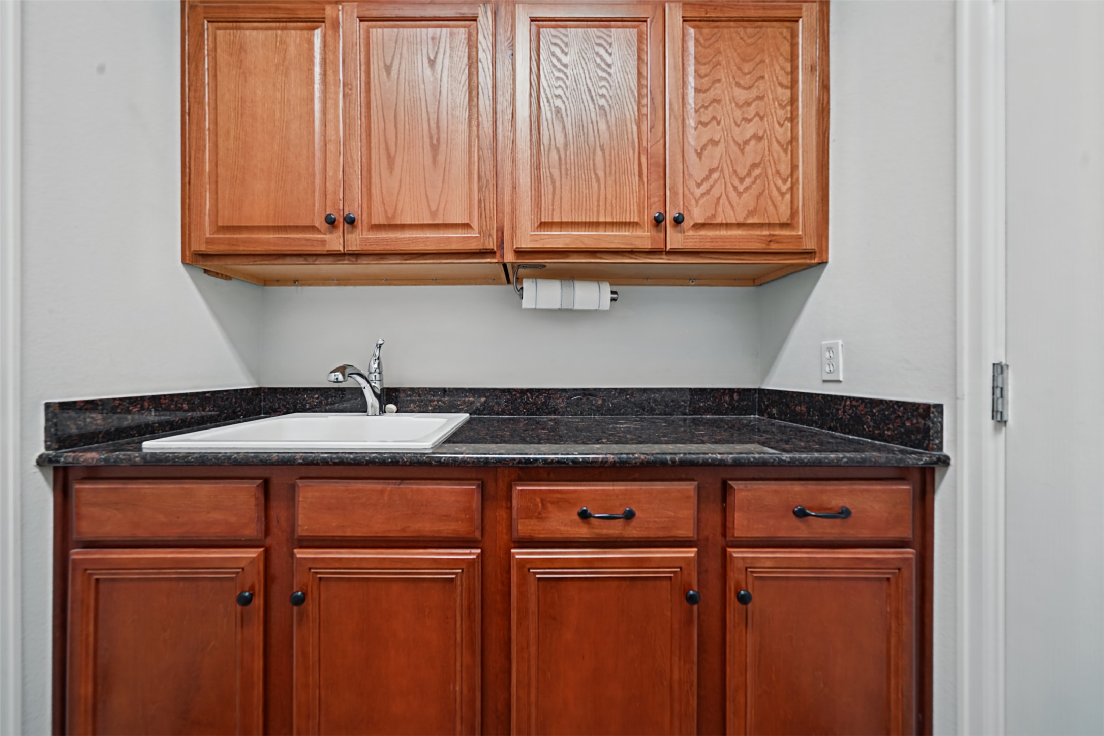 206 Mustang Is Trail Georgetown, TX 78633 - Photo 21 of 40