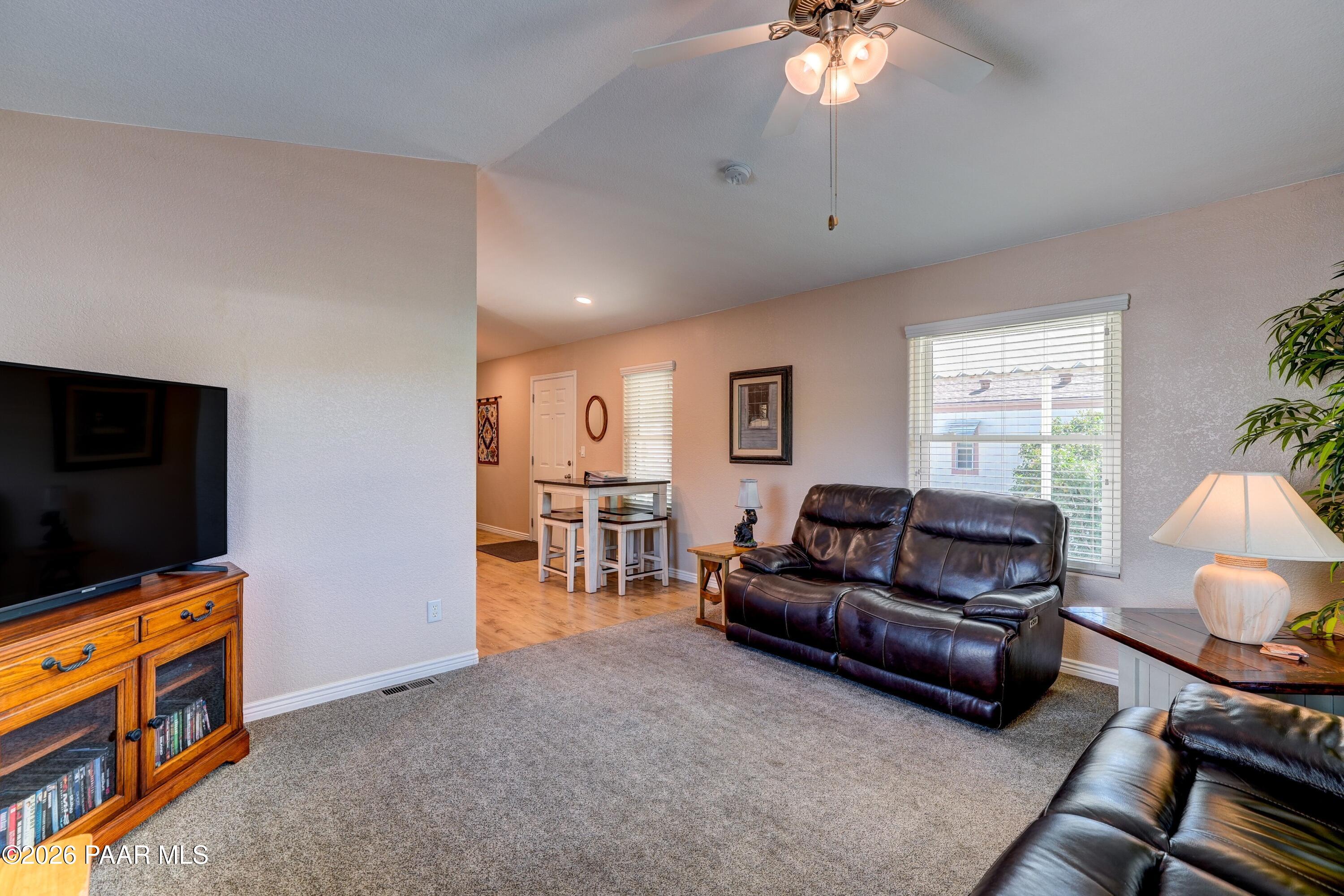 11250 East State Rte 69, Unit 1107 Prescott Valley, AZ 86314 - Photo 5 of 17 open concept