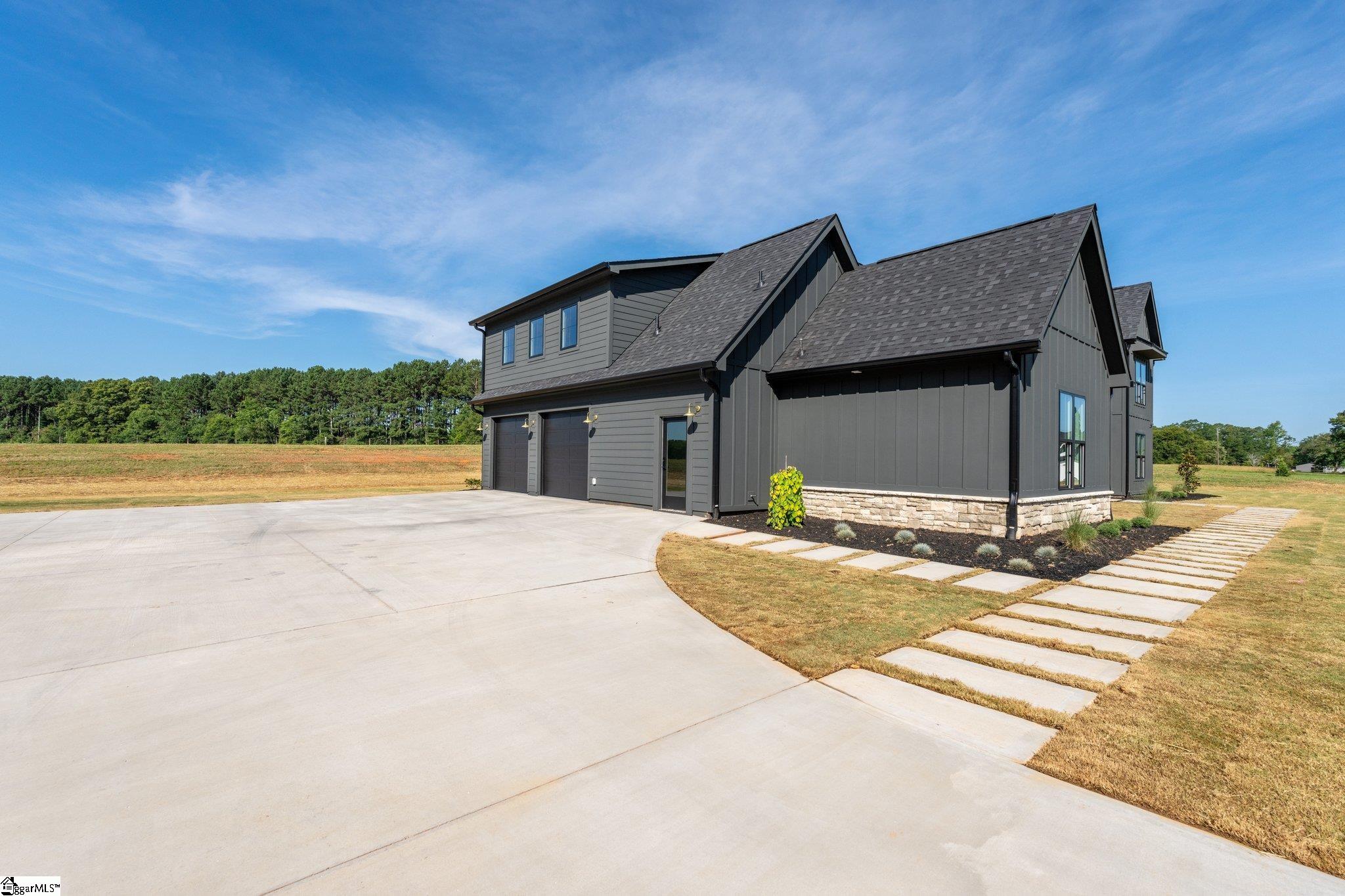 744 Garrison Road Pelzer, SC 29669 - Photo 5 of 50