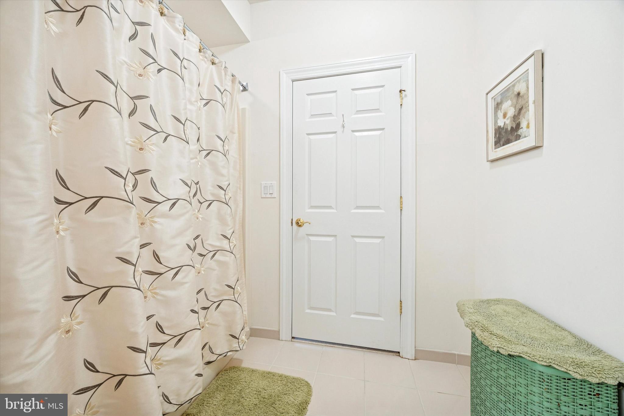 3000 Village Way, Unit 3101 Boothwyn, PA 19061 - Photo 13 of 29 view of bathroom with shower