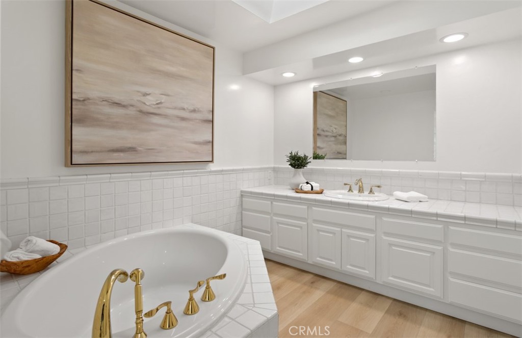 4521 Orrington Road Corona del Mar, CA 92625 - Photo 40 of 51