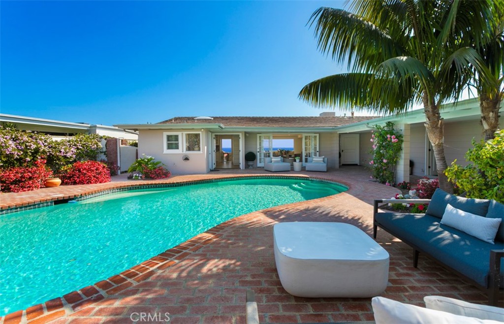 4521 Orrington Road Corona del Mar, CA 92625 - Photo 8 of 51