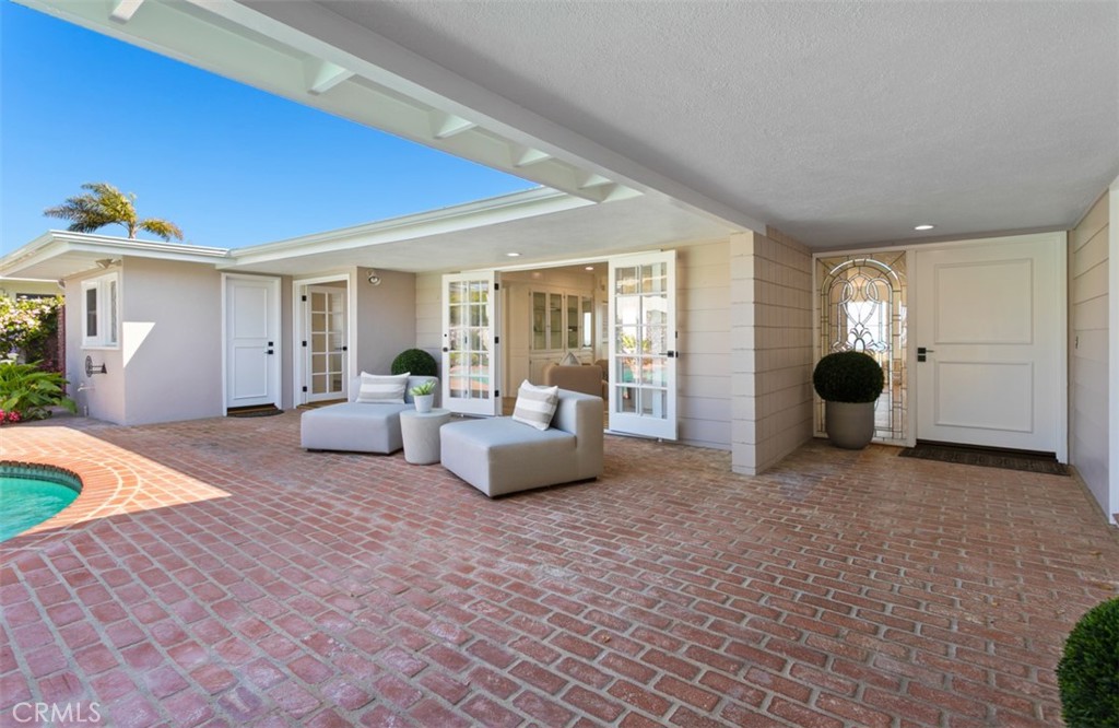 4521 Orrington Road Corona del Mar, CA 92625 - Photo 9 of 51