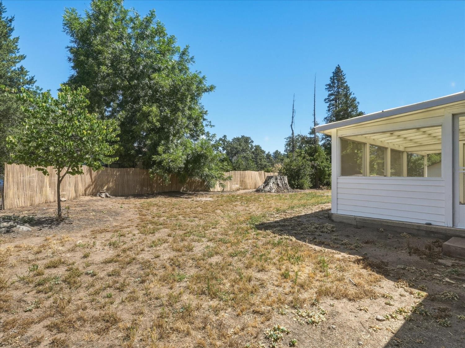 39785 Pine Ridge Road Oakhurst, CA 93644 - Photo 28 of 33