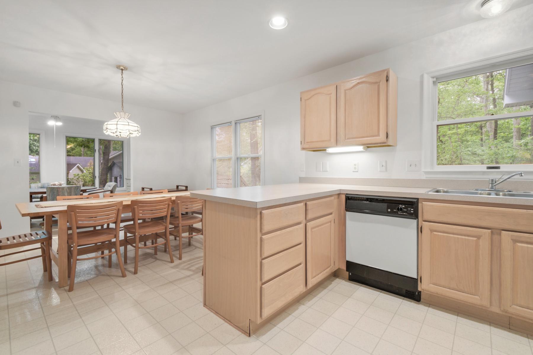 70 Capetown Road Ocean Pines, MD 21811 - Photo 10 of 48 Kitchen
