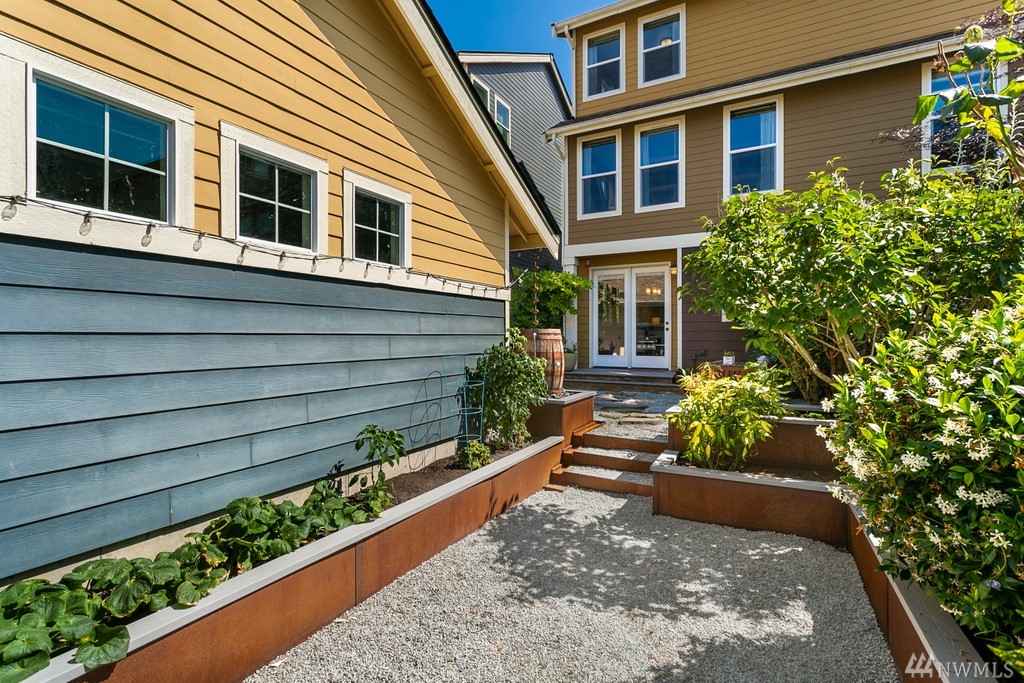 3008 Southwest Graham Street Seattle, WA 98126 - Photo 20 of 26 Gallery Image 20