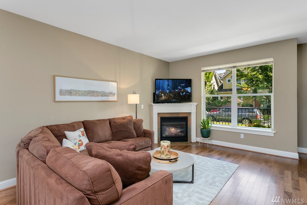 3008 Southwest Graham Street Seattle, WA 98126 - Photo 6 of 26 Gallery Image 6