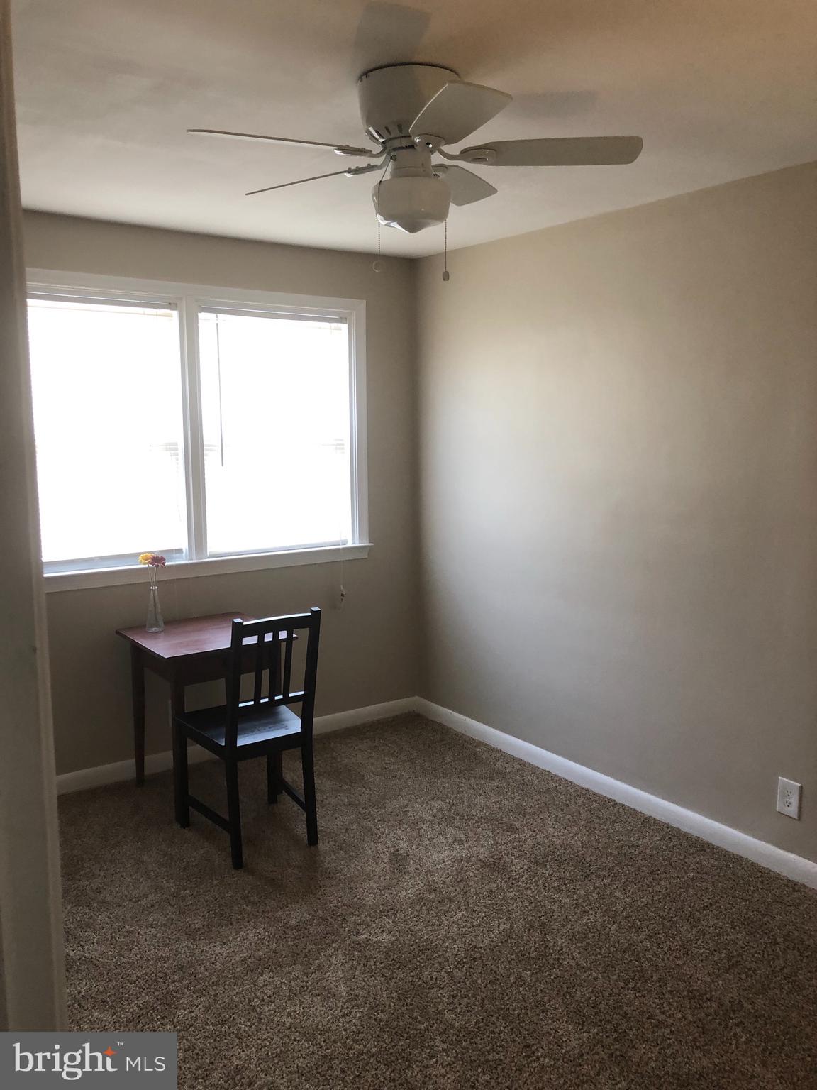 2233 Graythorn Road Middle River, MD 21220 - Photo 33 of 36 a workspace with furniture and window