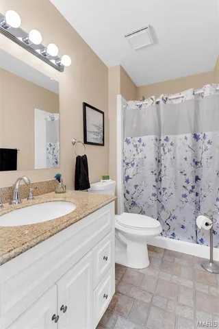 $1,750 | 1656 Herault Place, St. Louis, MO 63125