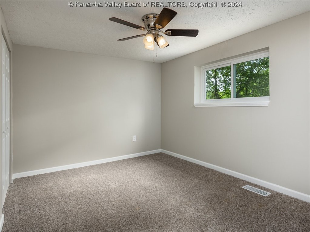 1145 Dry Ridge Road St. Albans, WV 25177 - Photo 11 of 18 Gallery Image 11