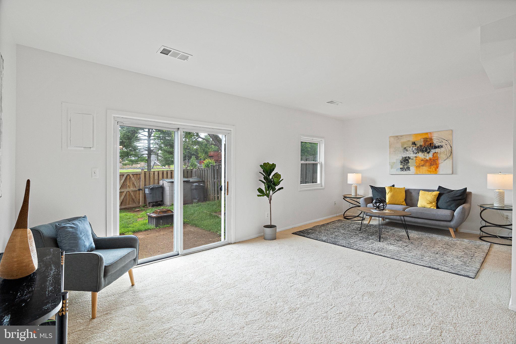 7522 Remington Road Manassas, VA 20109 - Photo 5 of 28 Gallery Image 5
