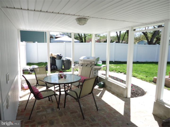 9 Farwood Road Gibbsboro, NJ 08026 - Photo 15 of 17 Patio
