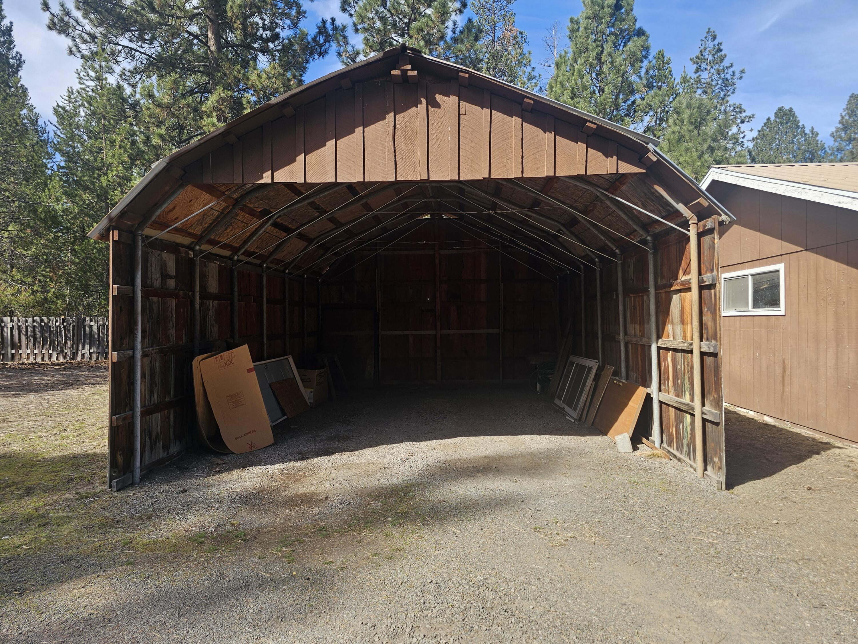 51473 Hemlock Road La Pine, OR 97739 - Photo 15 of 16 20260323_111643