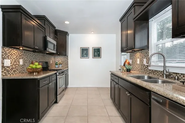 $925,000 | 466 Wickliffe Drive, Pasadena, CA 91104