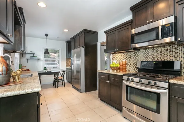 $925,000 | 466 Wickliffe Drive, Pasadena, CA 91104
