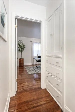 $925,000 | 466 Wickliffe Drive, Pasadena, CA 91104