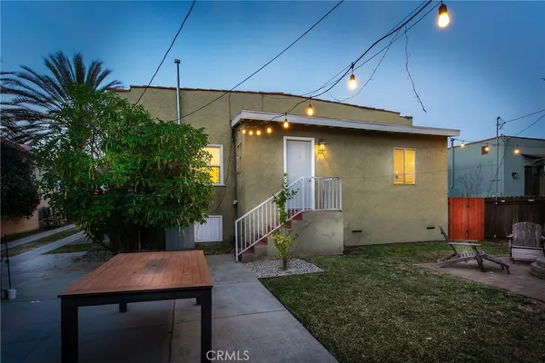 $925,000 | 466 Wickliffe Drive, Pasadena, CA 91104