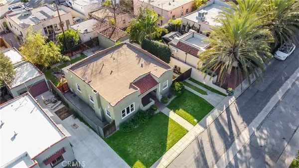 $925,000 | 466 Wickliffe Drive, Pasadena, CA 91104