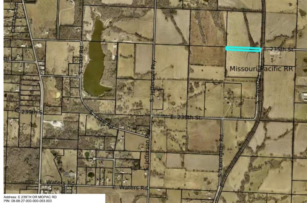 235-e 239 East Mopac Rd Street Harrisonville, MO 64701 - Photo 8 of 14