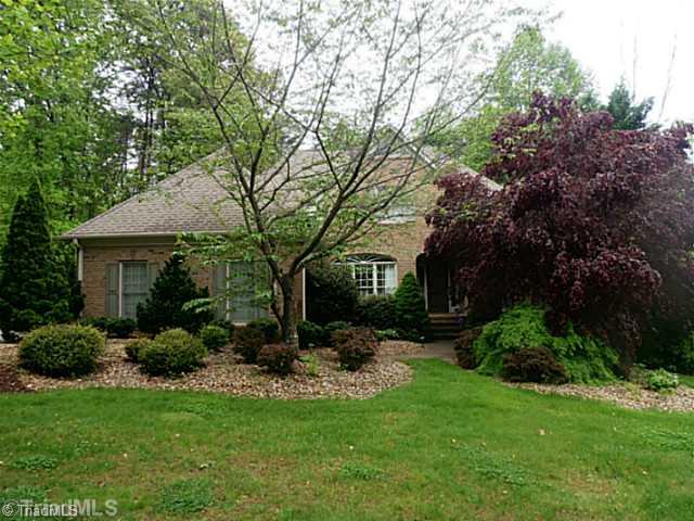 2807 Lockland Drive Oak Ridge, NC 27310 - Photo 1 of 13 Exterior Front.
