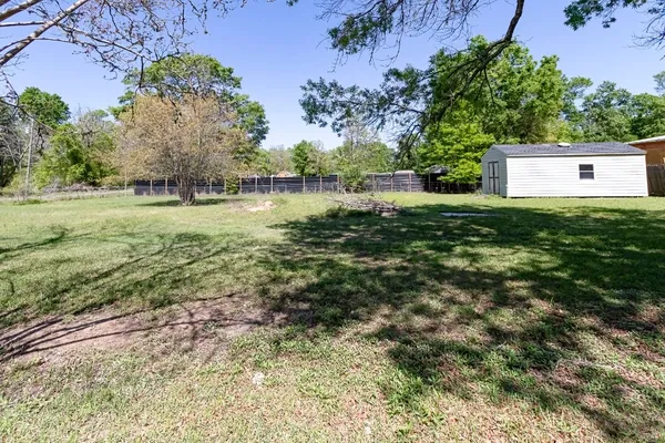 $1,400 | 314 Normagene Street, Livingston, TX 77351