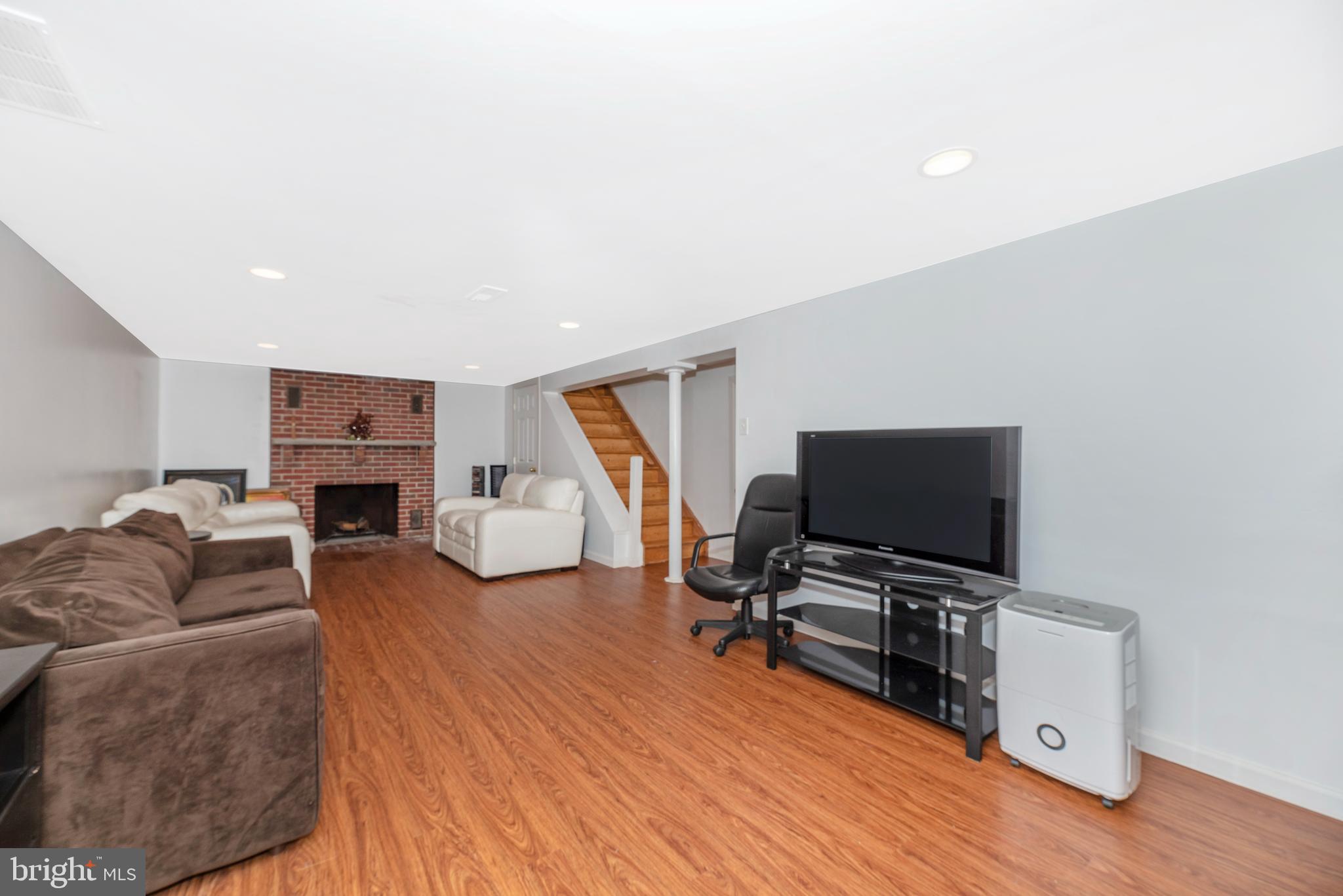 229 Homevale Road Reisterstown, MD 21136 - Photo 35 of 52 Gallery Image 35