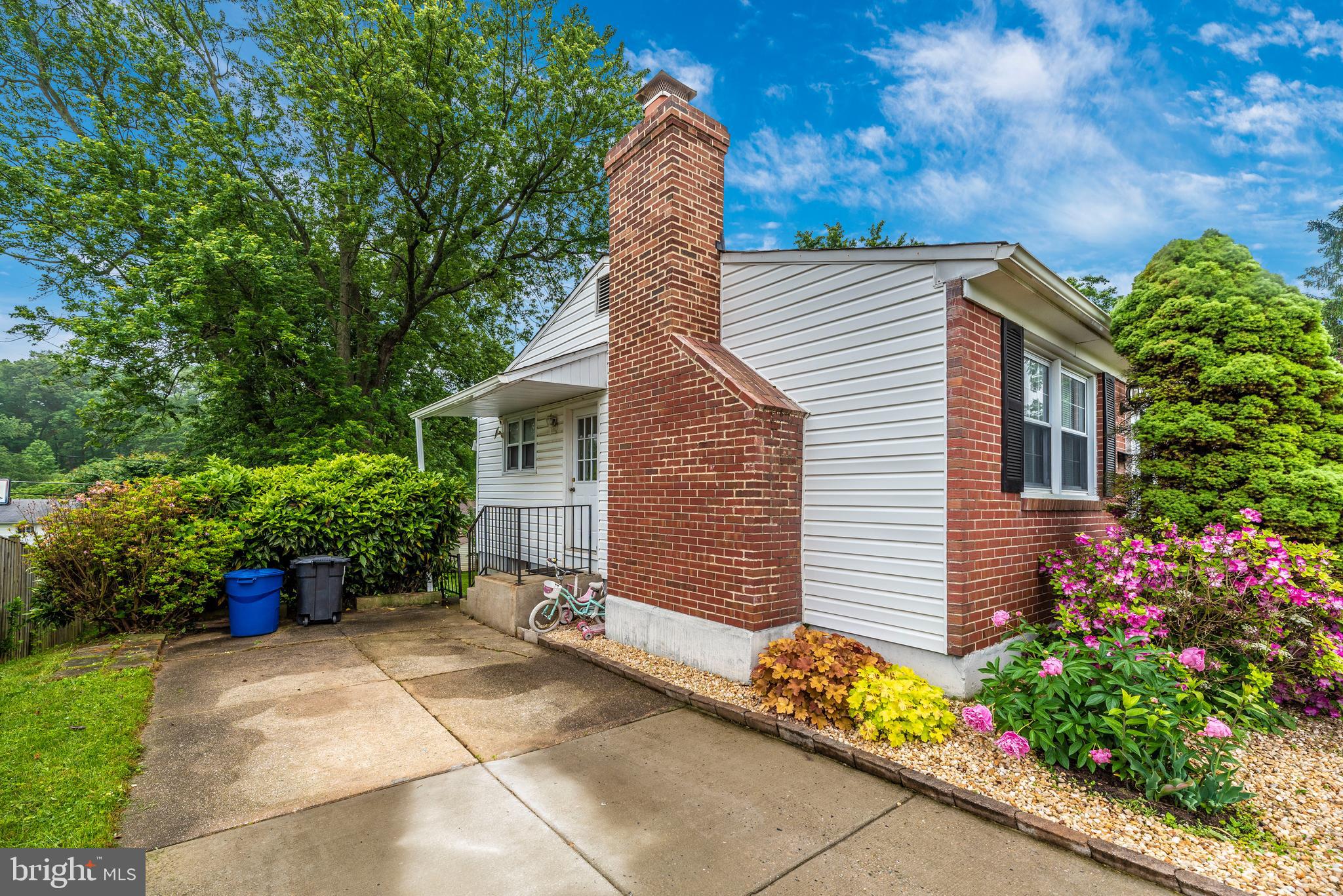 229 Homevale Road Reisterstown, MD 21136 - Photo 40 of 52 Side Entrance