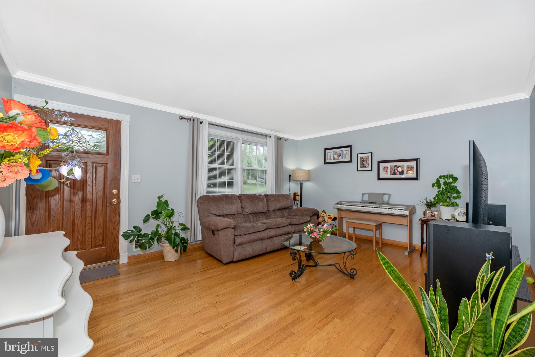 229 Homevale Road Reisterstown, MD 21136 - Photo 8 of 52 Gallery Image 8