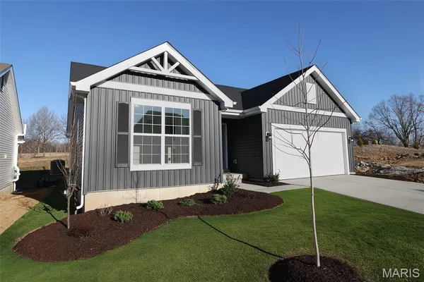 $334,900 | 3859 Sonora Stone Drive, Florissant, MO 63031