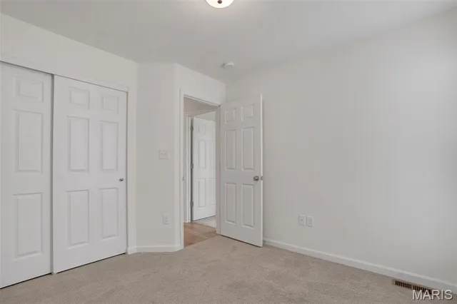 $343,411 | 3859 Sonora Stone Drive, Florissant, MO 63031