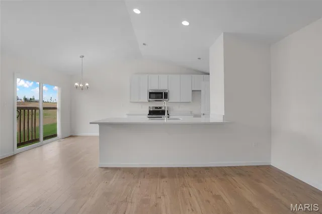 $343,411 | 3859 Sonora Stone Drive, Florissant, MO 63031