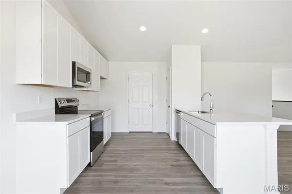 $334,900 | 3859 Sonora Stone Drive, Florissant, MO 63031