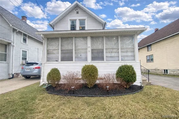 $199,900 | 15 Linwood Avenue, North Tonawanda, NY 14120