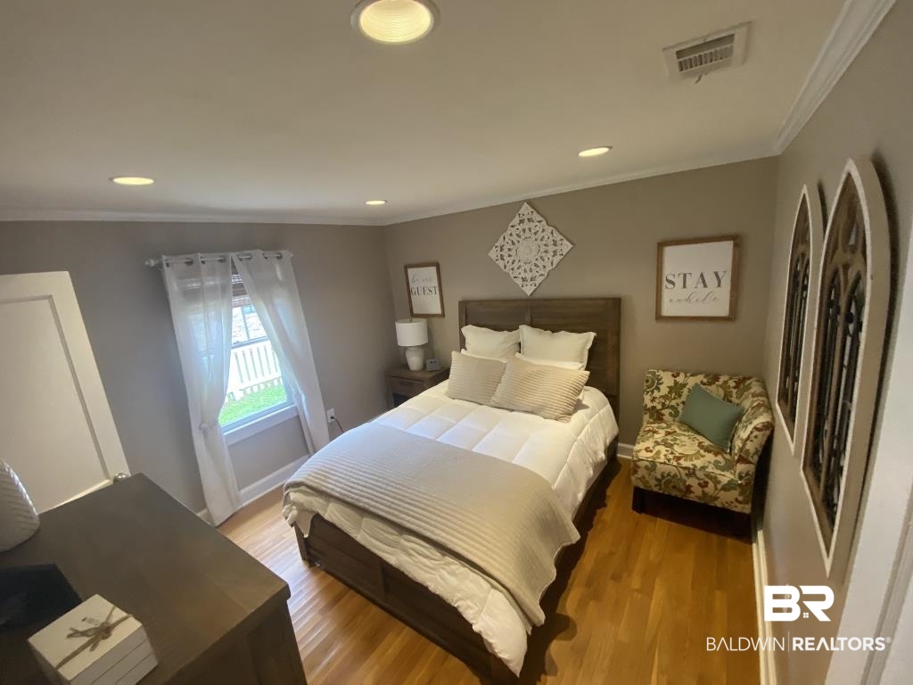 354 Azalea Street Fairhope, AL 36532 - Photo 10 of 24