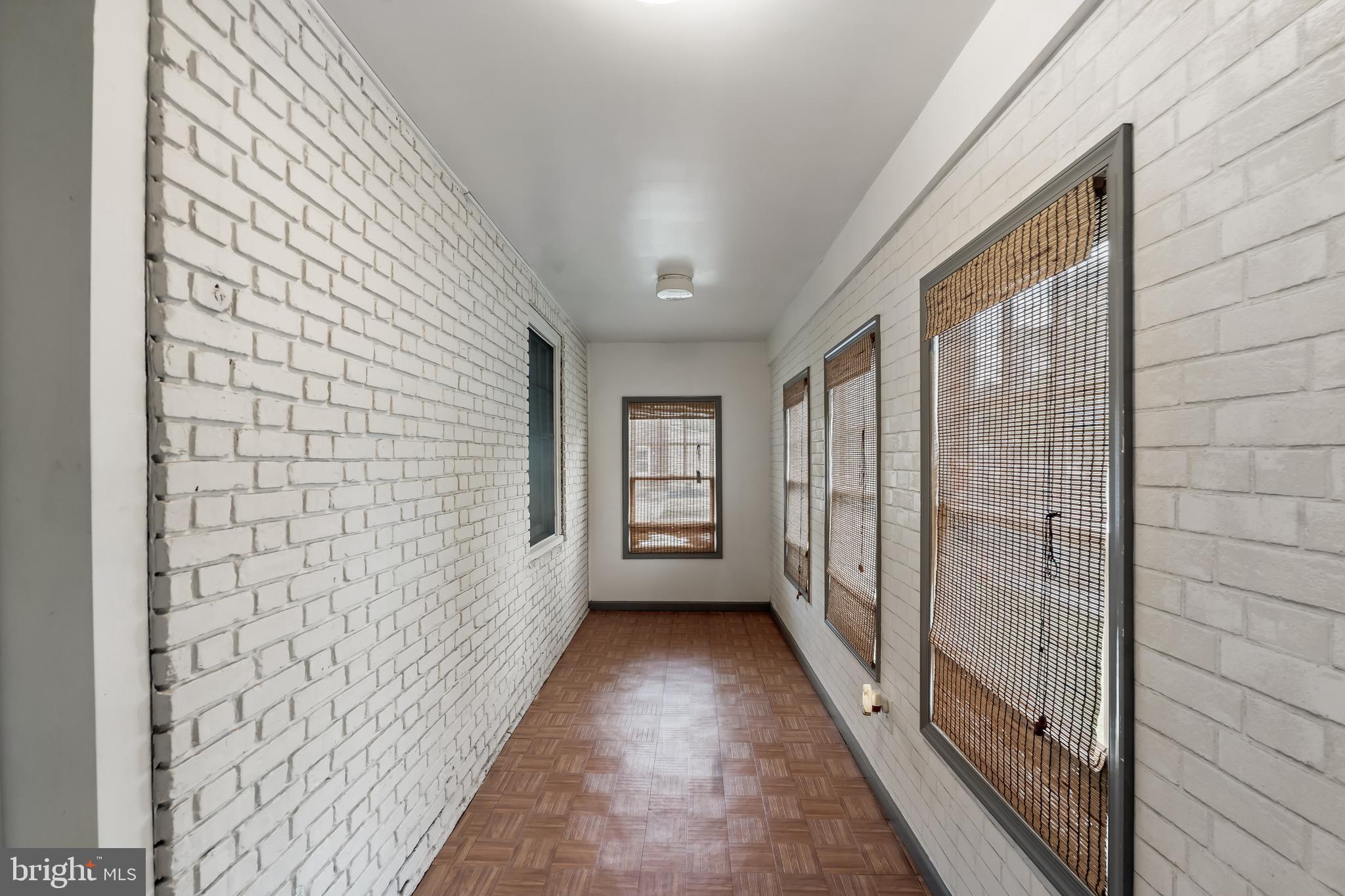 Foyer/Front Enterance