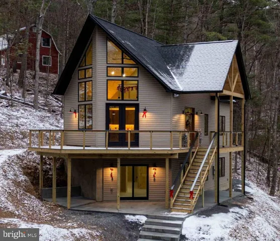 $647,500 | 67 Knight Drive, Mount Jackson, VA 22842