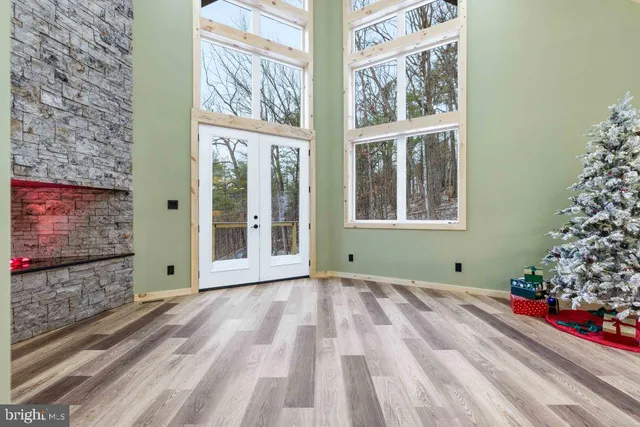 $647,500 | 67 Knight Drive, Mount Jackson, VA 22842