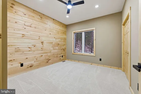 $619,000 | 67 Knight Drive, Mount Jackson, VA 22842