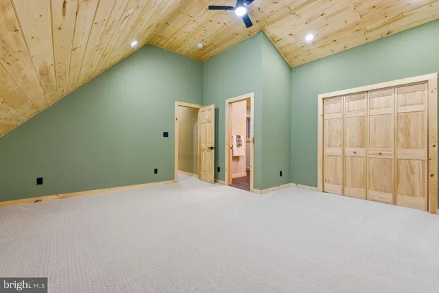 $647,500 | 67 Knight Drive, Mount Jackson, VA 22842