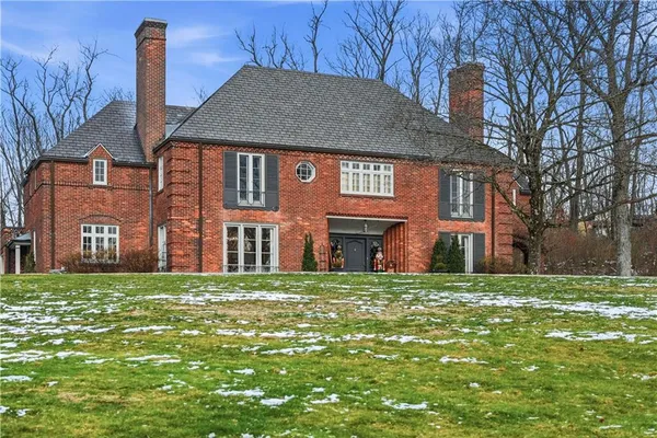 a house view with a garden space