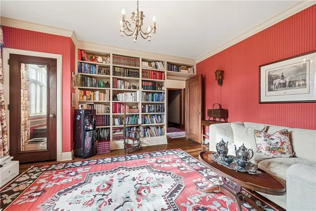 $2,100,000 | 470 Fairview Road, Pittsburgh, PA 15238