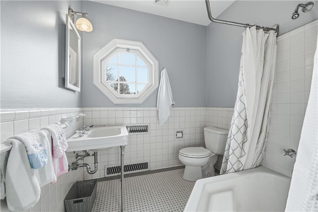 470 Fairview Road Pittsburgh, PA 15238 - Photo 36 of 50