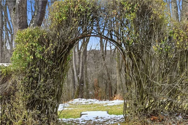 $2,100,000 | 470 Fairview Road, Pittsburgh, PA 15238