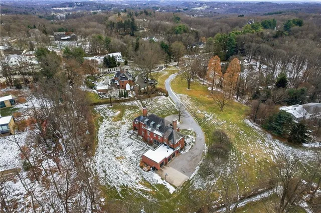 $2,100,000 | 470 Fairview Road, Pittsburgh, PA 15238